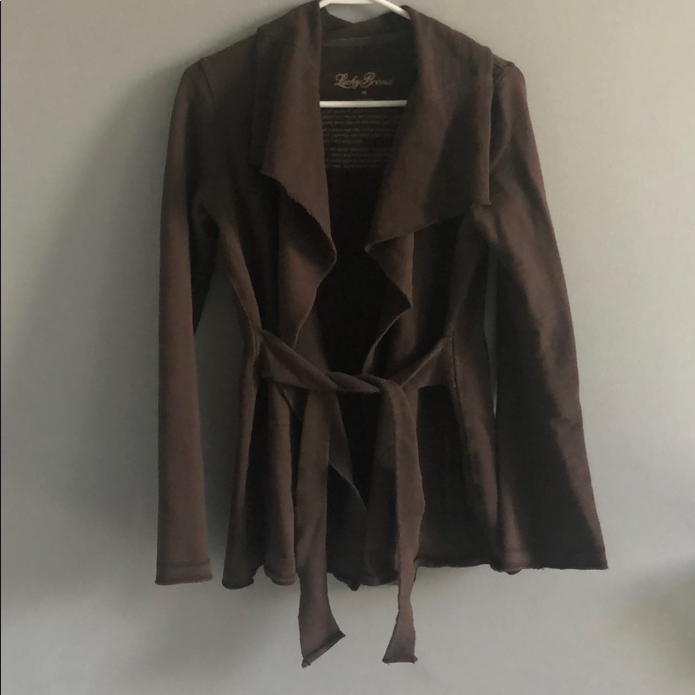 Lucky a brand sweatshirt